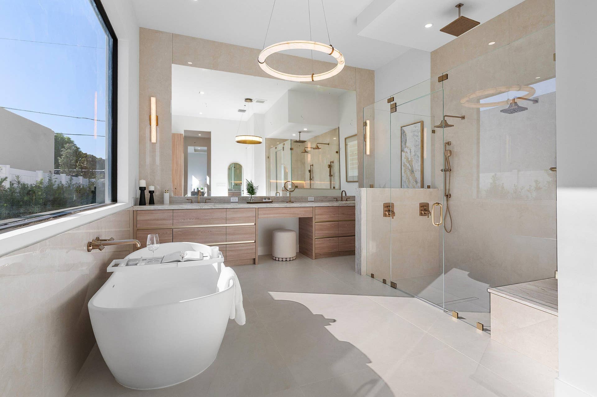 027-680HastingsStreet-BocaRaton-FL-33487