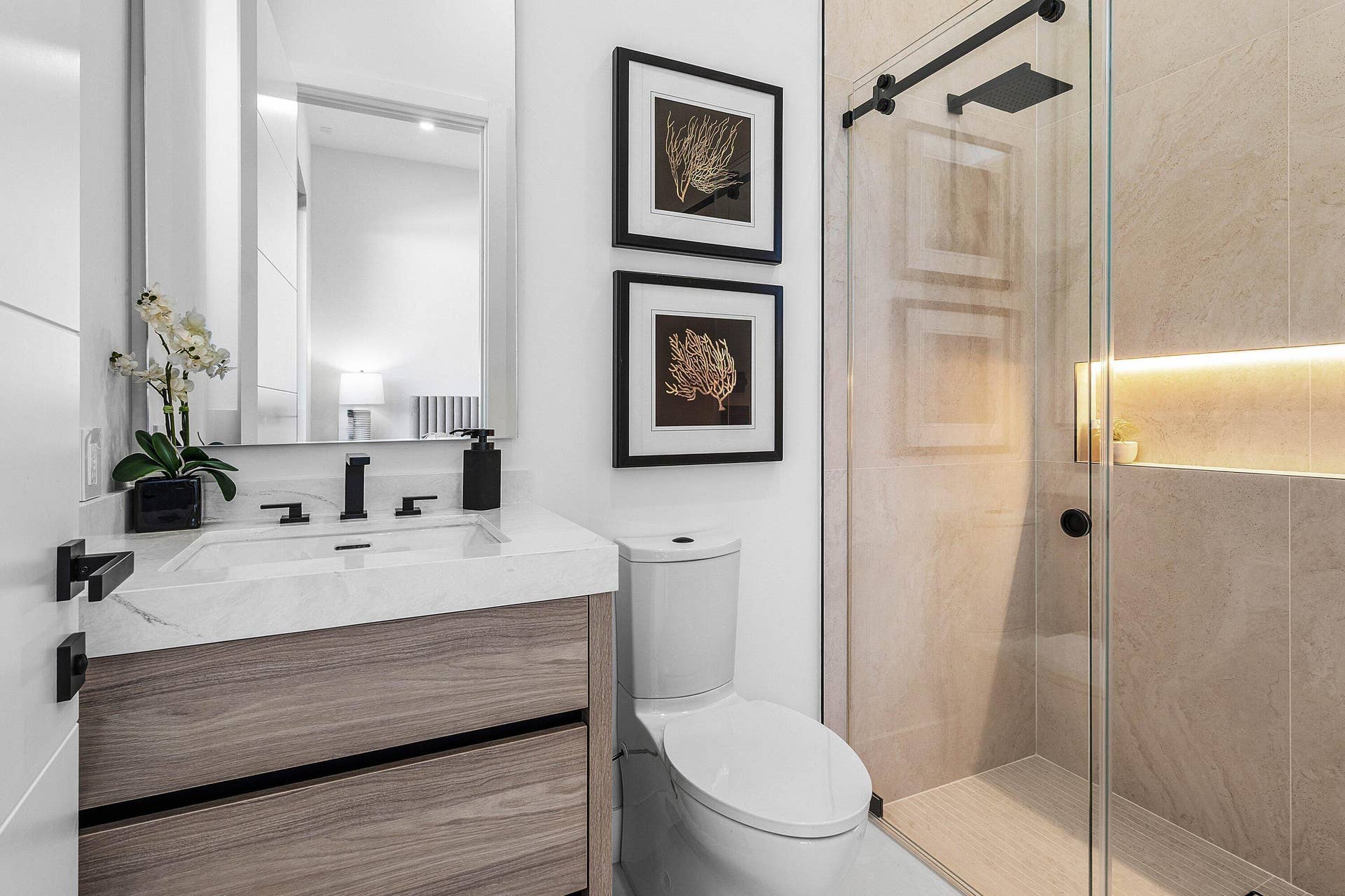 033-680HastingsStreet-BocaRaton-FL-33487