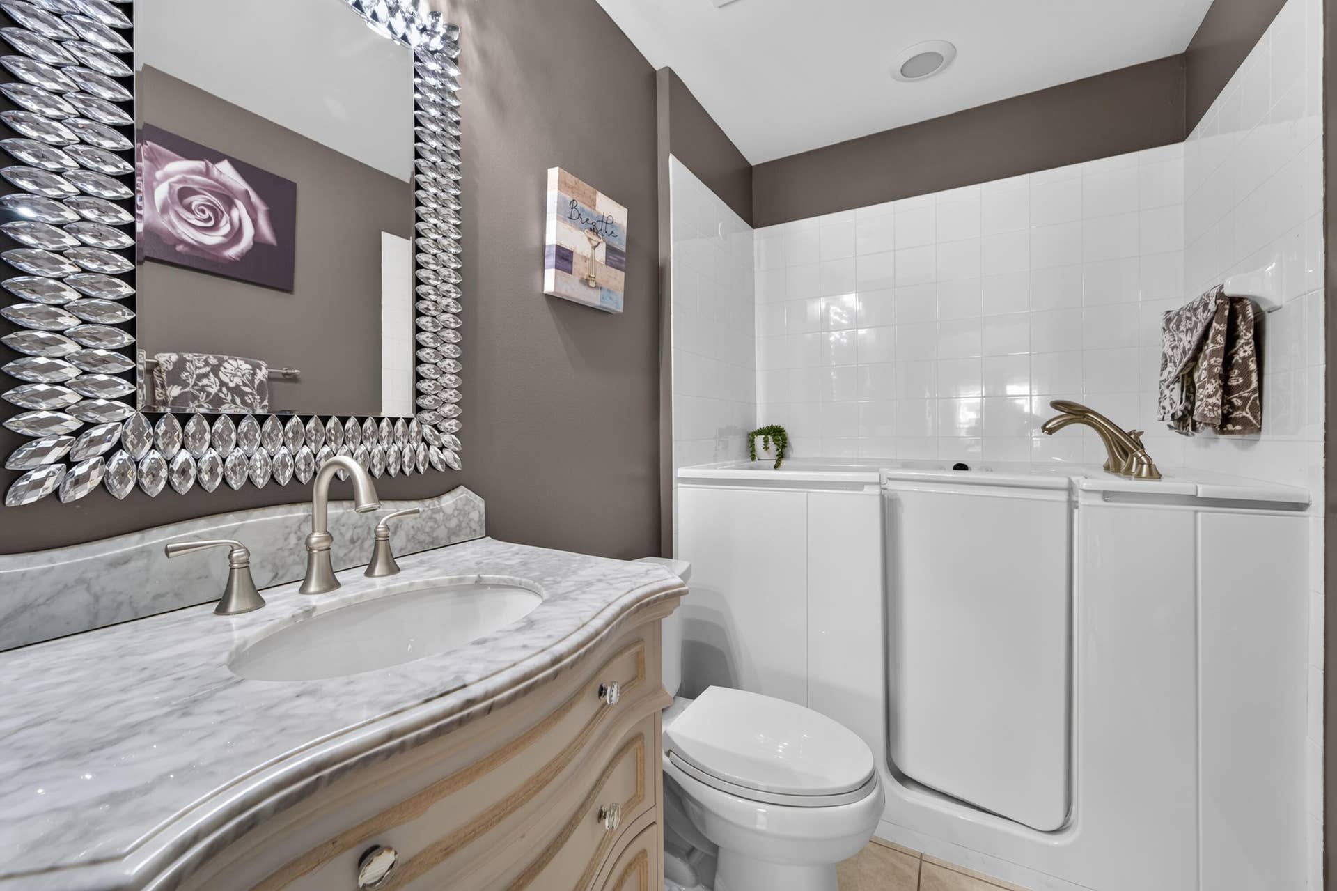 8116 Cormyour Way, Boynton Beach, FL 33472 2 years new Kohler Walk in Bath with Hydrotherapy