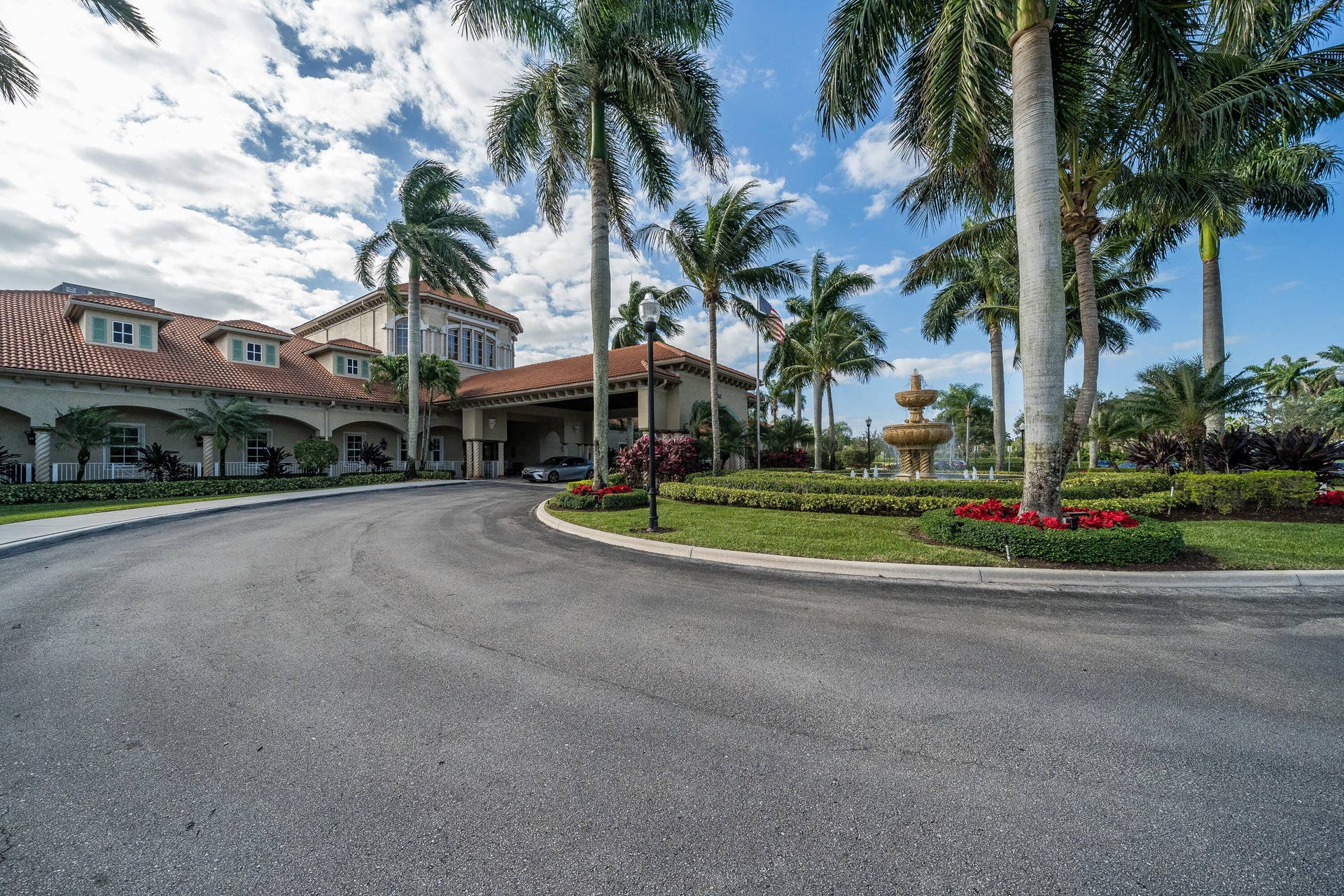 8116 Cormyour Way, Boynton Beach, FL 33472 Resort-inspired amenities extend outdoors with a beautiful swimming pool, resistance walking pool, hot tub, tennis and pickleball courts, and bocce. A separate, state-of-the-art fitness center provides additional opportunities to stay active and maintain a healthy lifestyle.