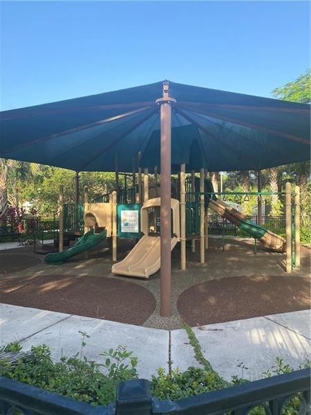 4280 OAKS Terrace, #101, Pompano Beach, Pompano Beach, FL 33069 Photo 27