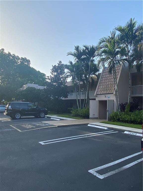4280 OAKS Terrace, #101, Pompano Beach, Pompano Beach, FL 33069 Photo 2