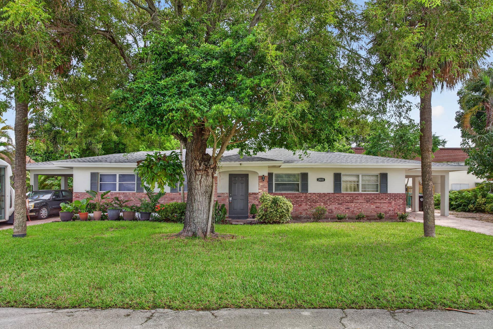 2010 NE 33RD Street, Lighthouse Point, FL 33064 1-web-or-mls-2010-1