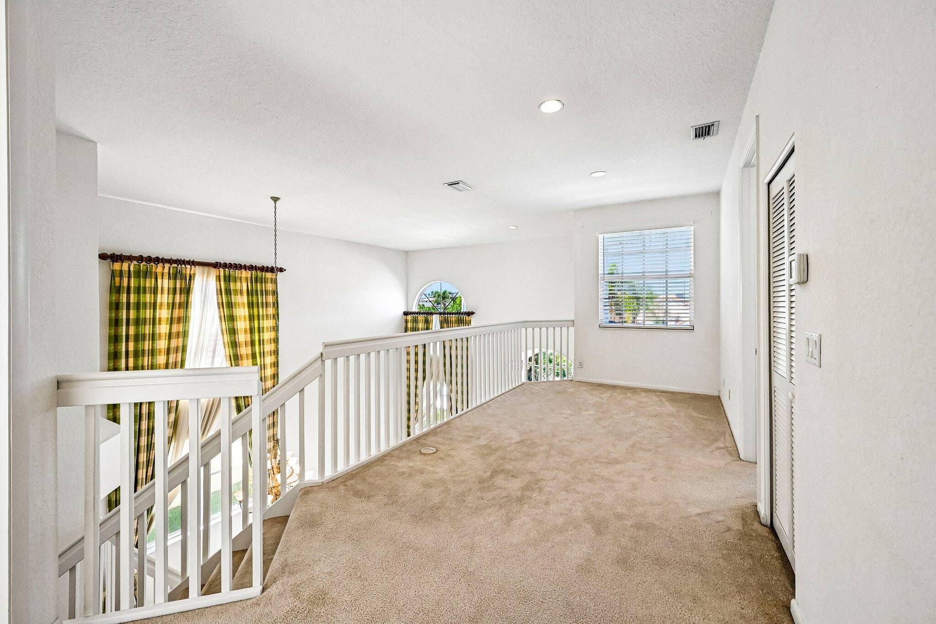 22-web-or-mls-Newquay Ct-S1410-022