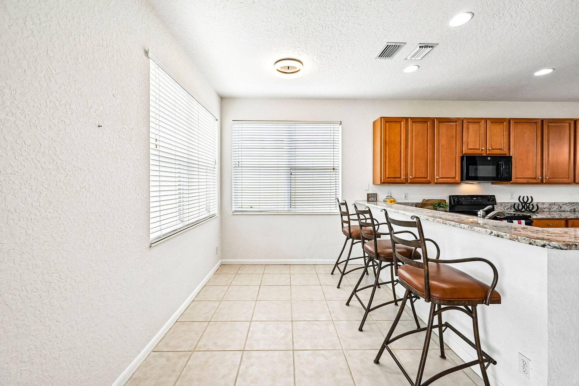14-web-or-mls-Newquay Ct-S1410-014