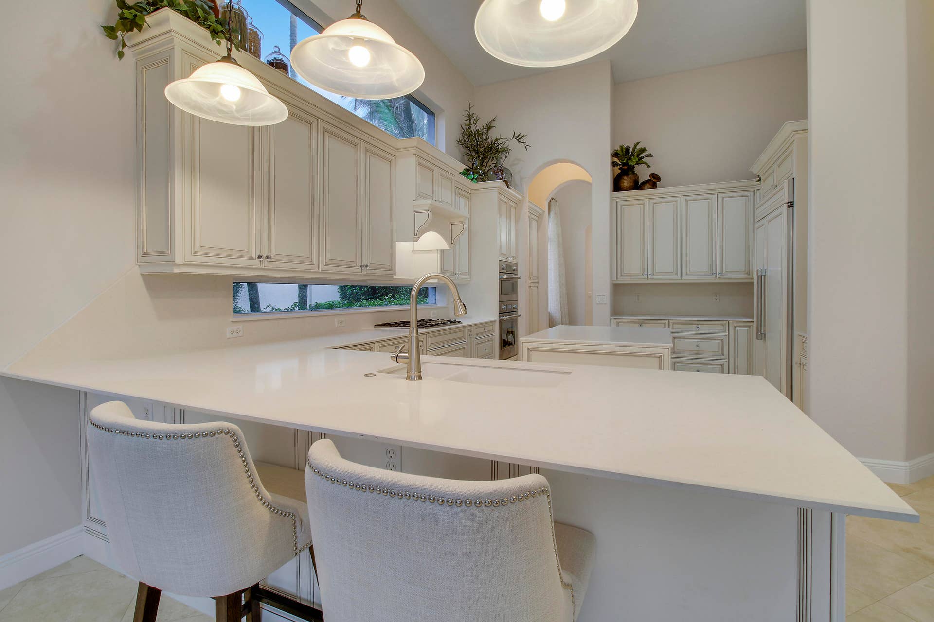 Kitchen Bar-2