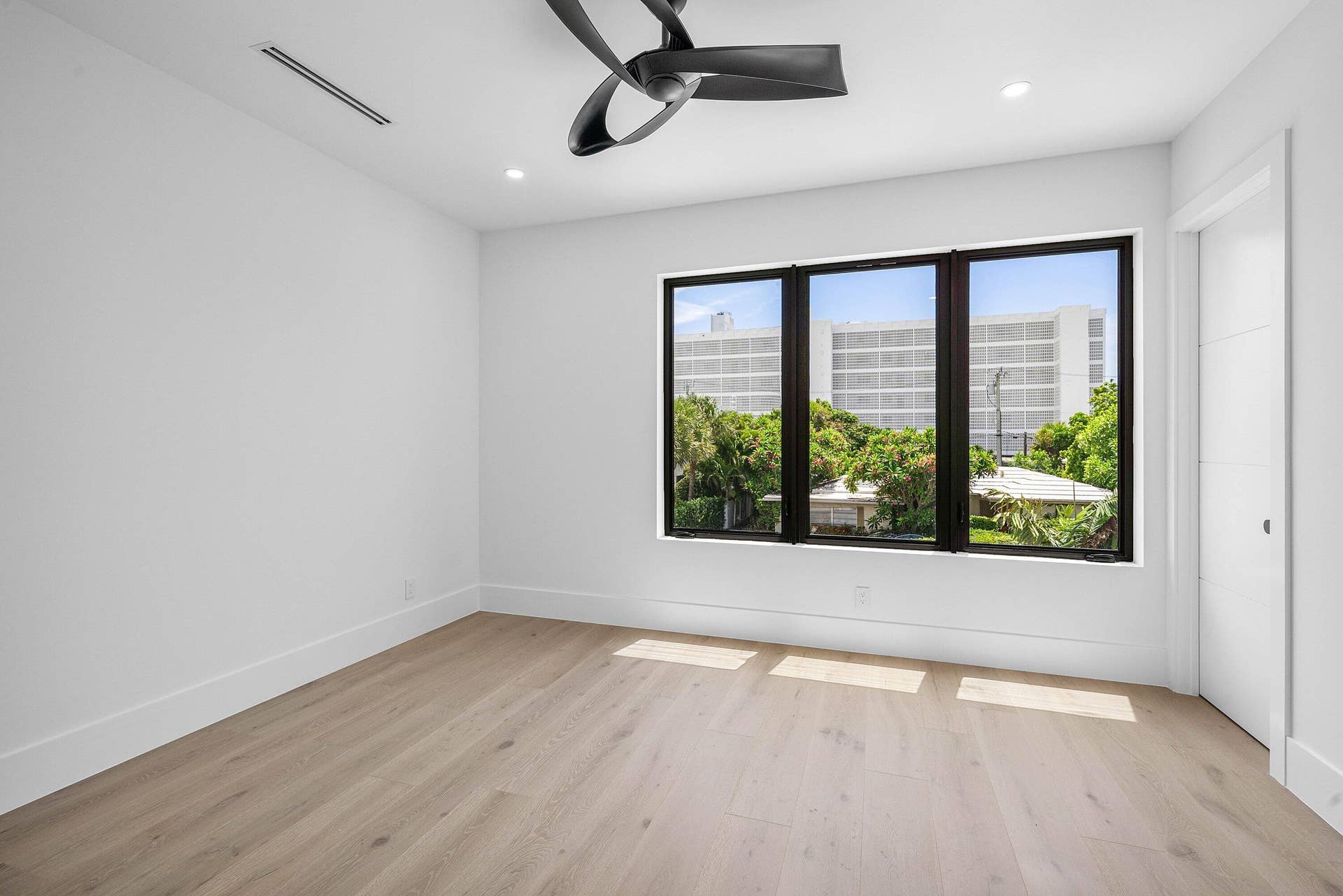 3097 Banyan Road, Boca Raton, Boca Raton, FL 33432 021-3097BanyanRoad-BocaRaton-FL-33432-SM