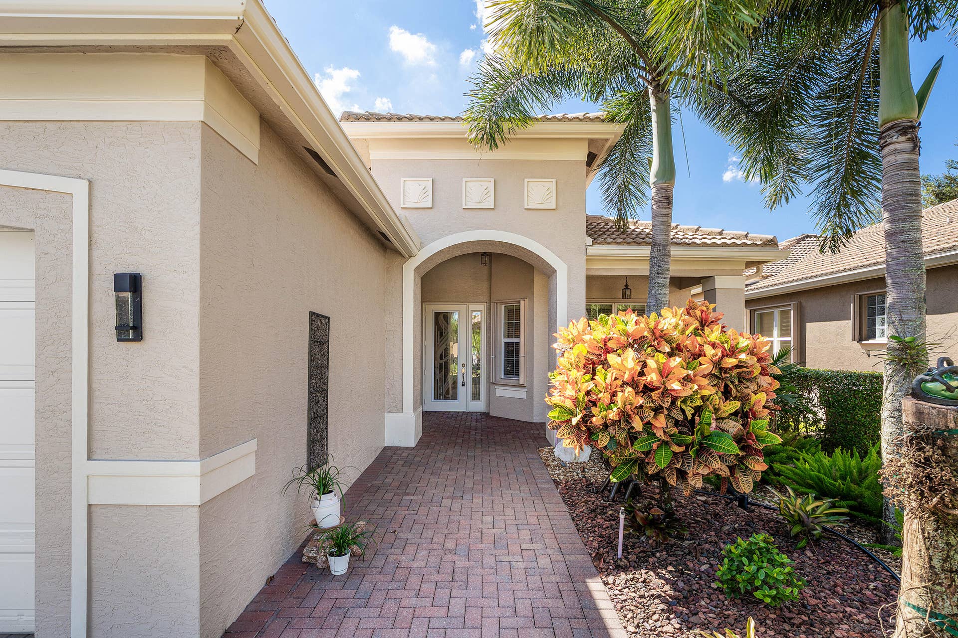 9100 GREENSTONE RIDGE Way, Boynton Beach, FL 33473 Impact Front Door