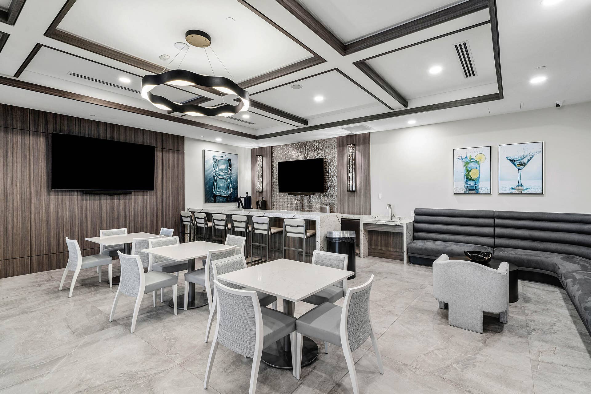 9100 GREENSTONE RIDGE Way, Boynton Beach, FL 33473 Cafe