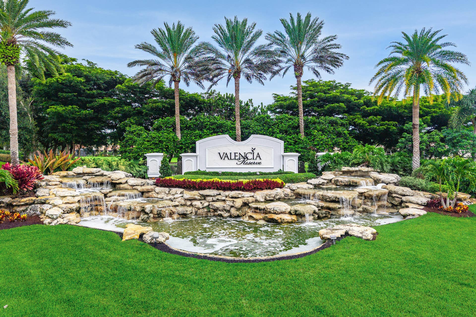 9100 GREENSTONE RIDGE Way, Boynton Beach, FL 33473 Community Entry