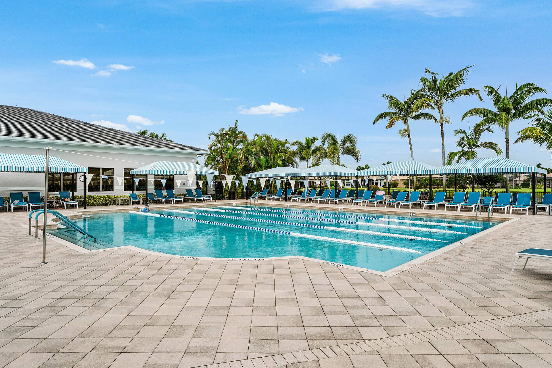 9100 GREENSTONE RIDGE Way, Boynton Beach, FL 33473 Lap Pool