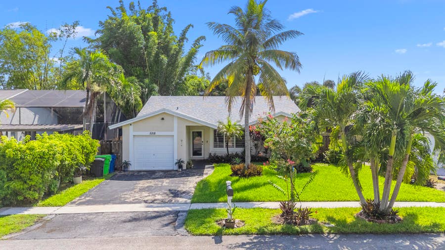 Property photo for 5318 NW 93rd Avenue, Sunrise, FL