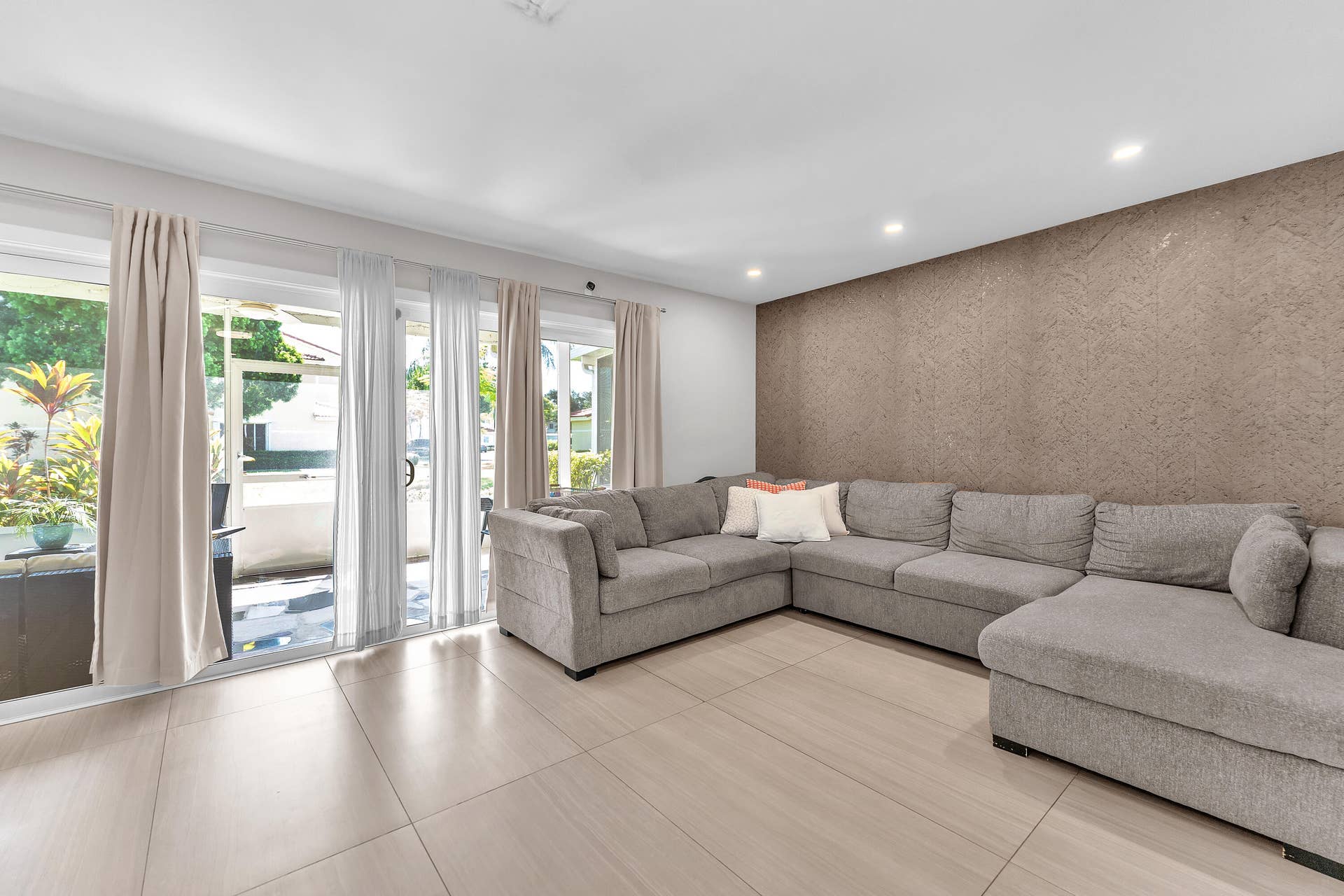 3460 DEER CREEK PALLADIAN Circle, #3460, Deerfield Beach, FL 33442 DSC00425