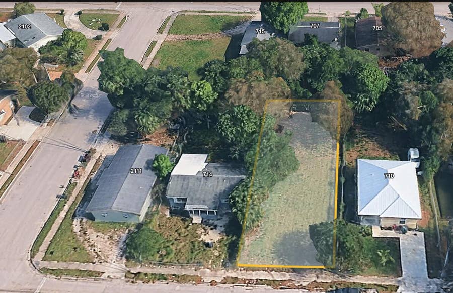 Property photo for 712 N 22ND Street, Fort Pierce, FL