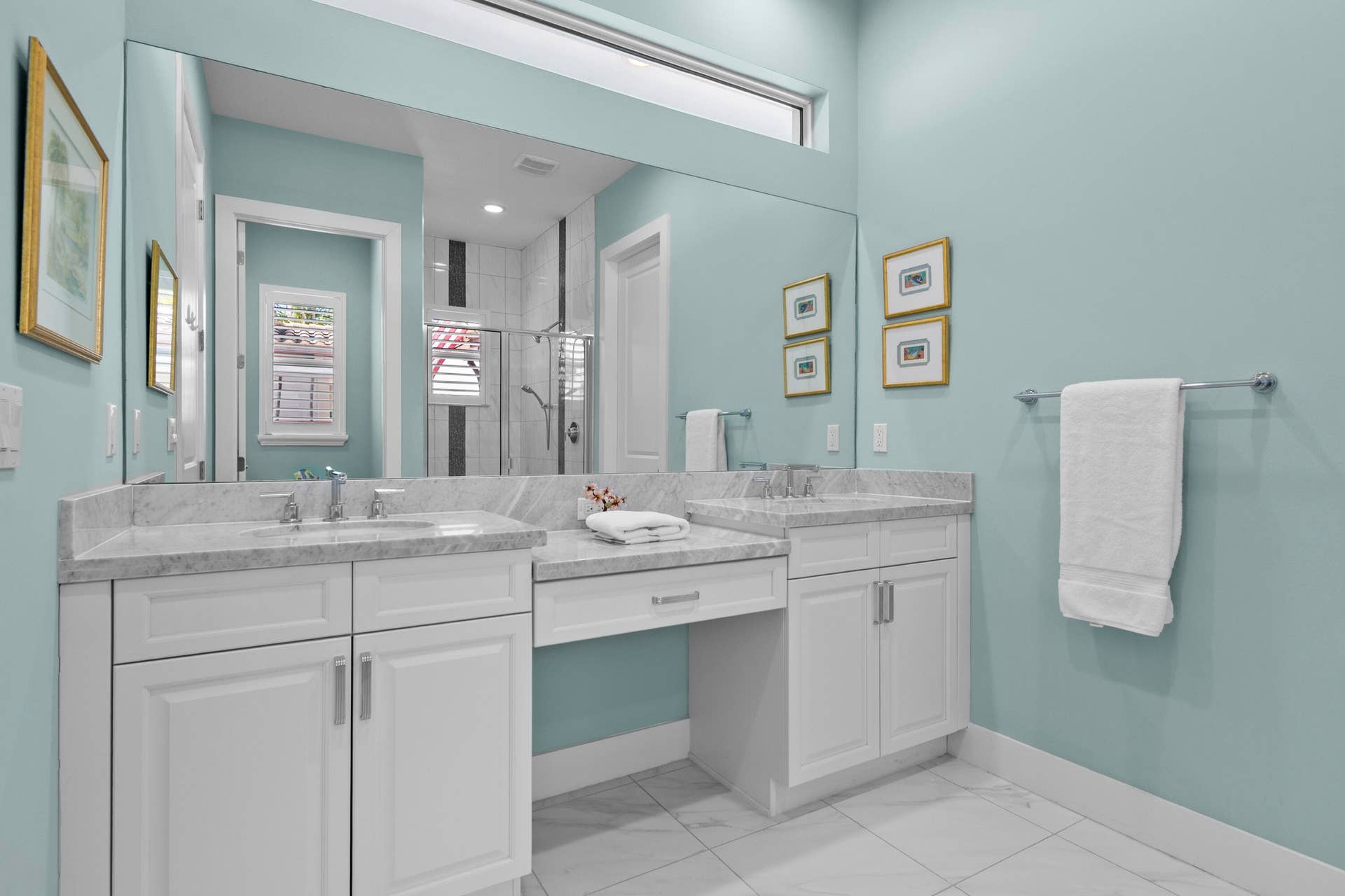Primary Bedroom Bathroom