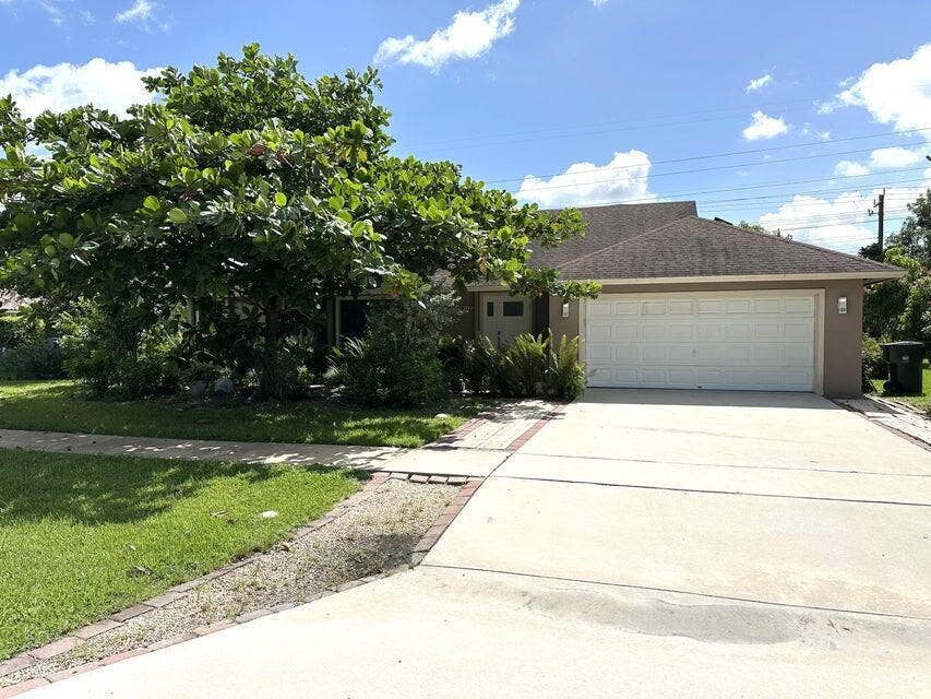 Property photo for 1420 Chapparel Way, Wellington, FL