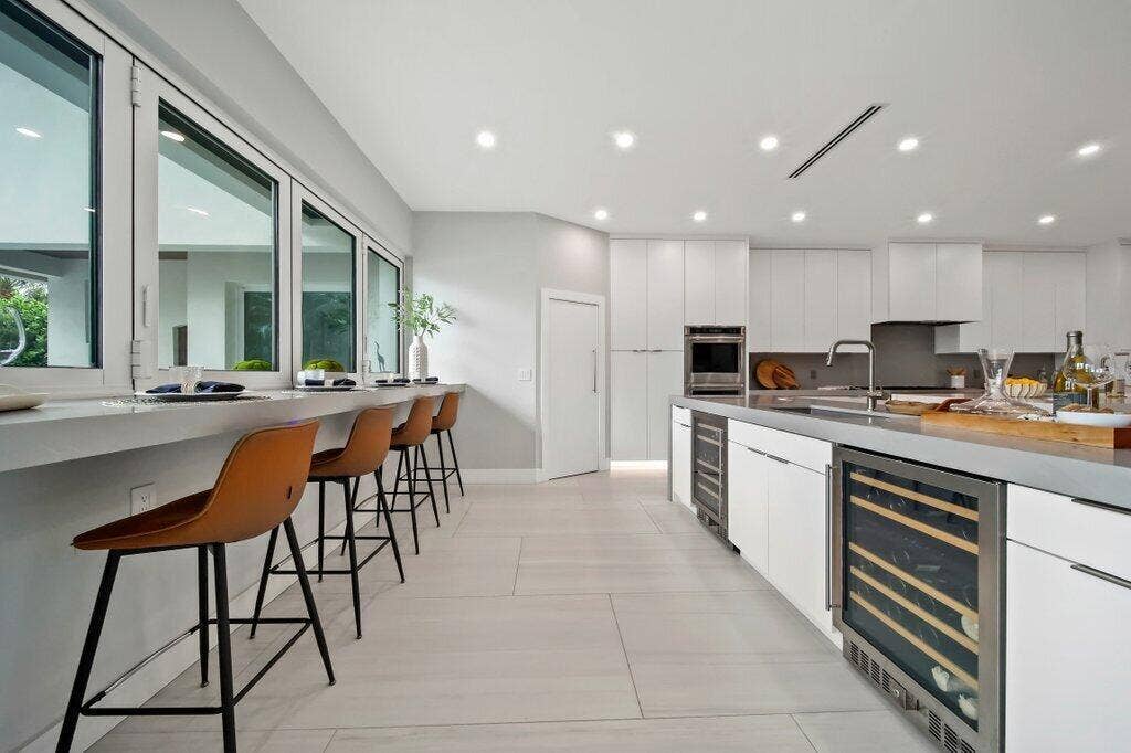 kitchen3.jpg-SMALL