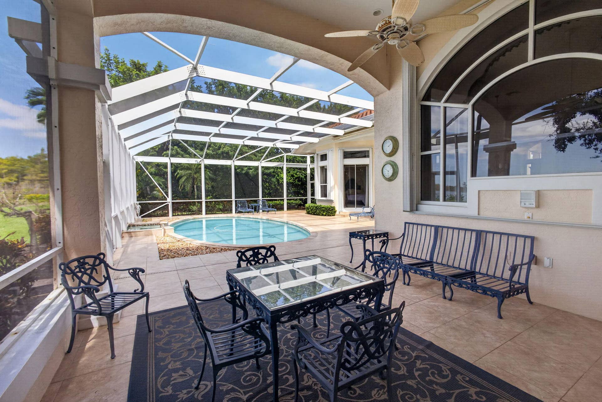 42 Windward Isle, Palm Beach Gardens, FL 33418 COVERED LANAI