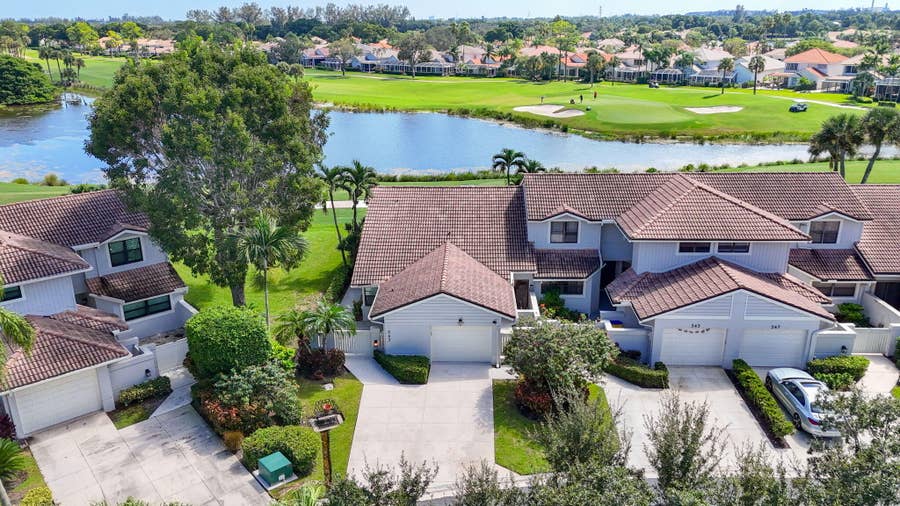 Property photo for 543 Prestwick Circle, Palm Beach Gardens, FL