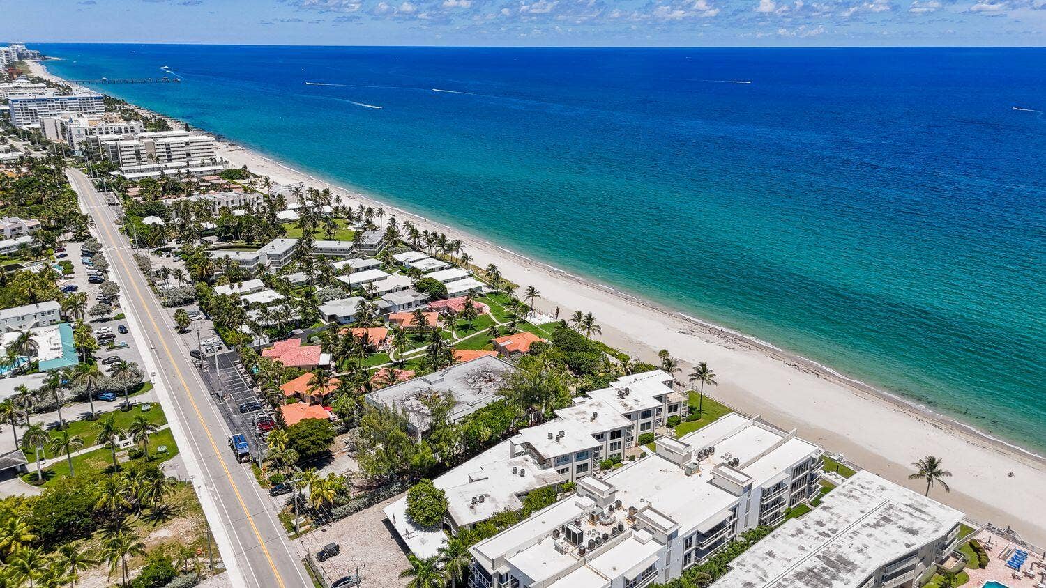 1203 Hillsboro Mile, #P2, Hillsboro Beach, FL 33062 P2 60