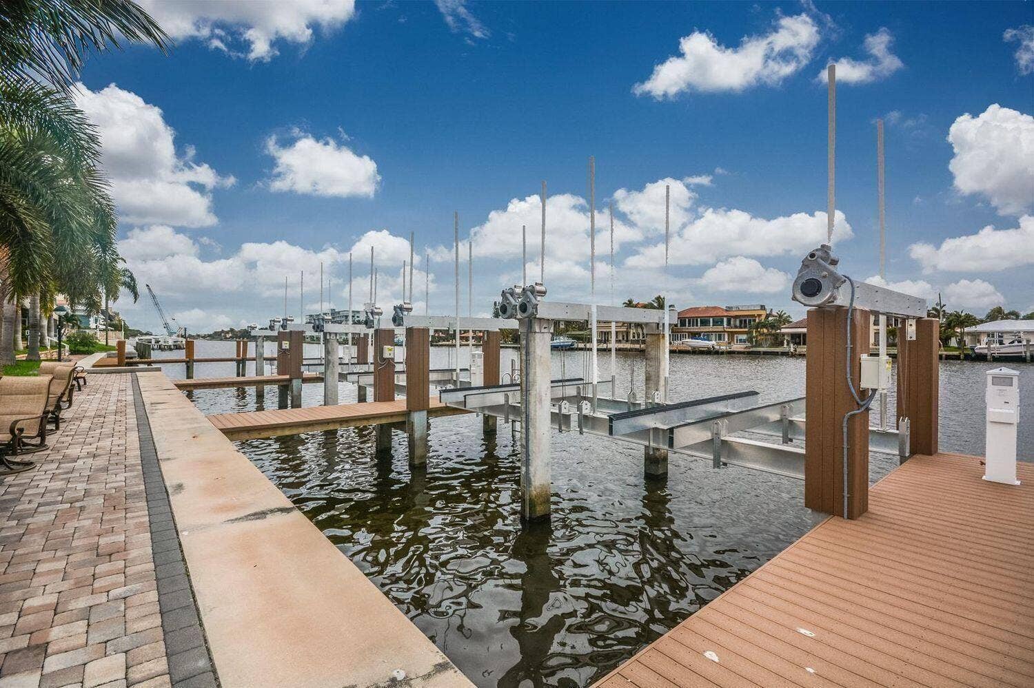 1203 Hillsboro Mile, #P2, Hillsboro Beach, FL 33062 P2 26