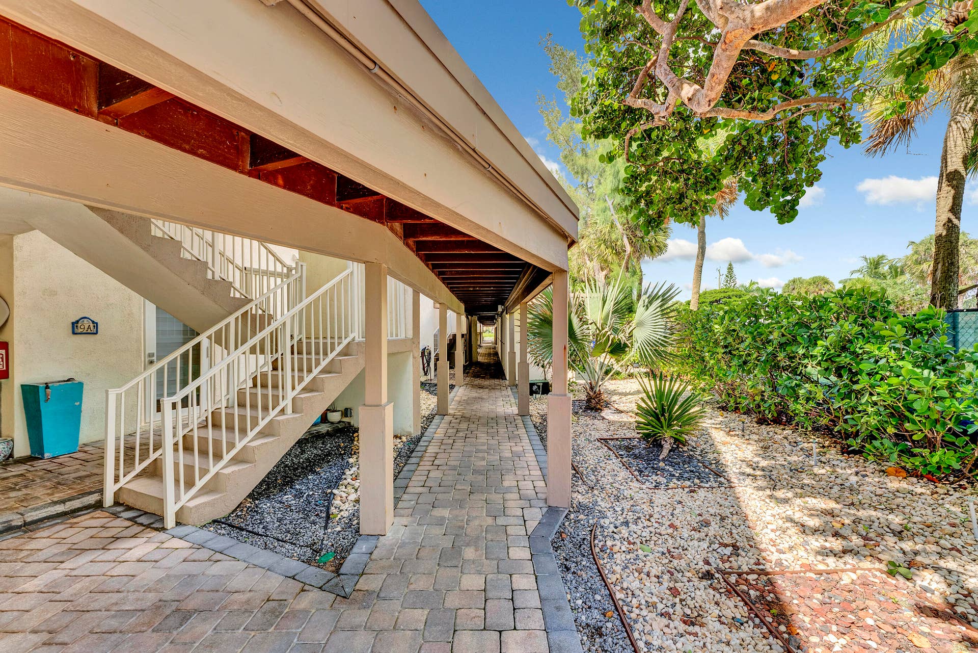 1203 Hillsboro Mile, #P2, Hillsboro Beach, FL 33062 DSC00135