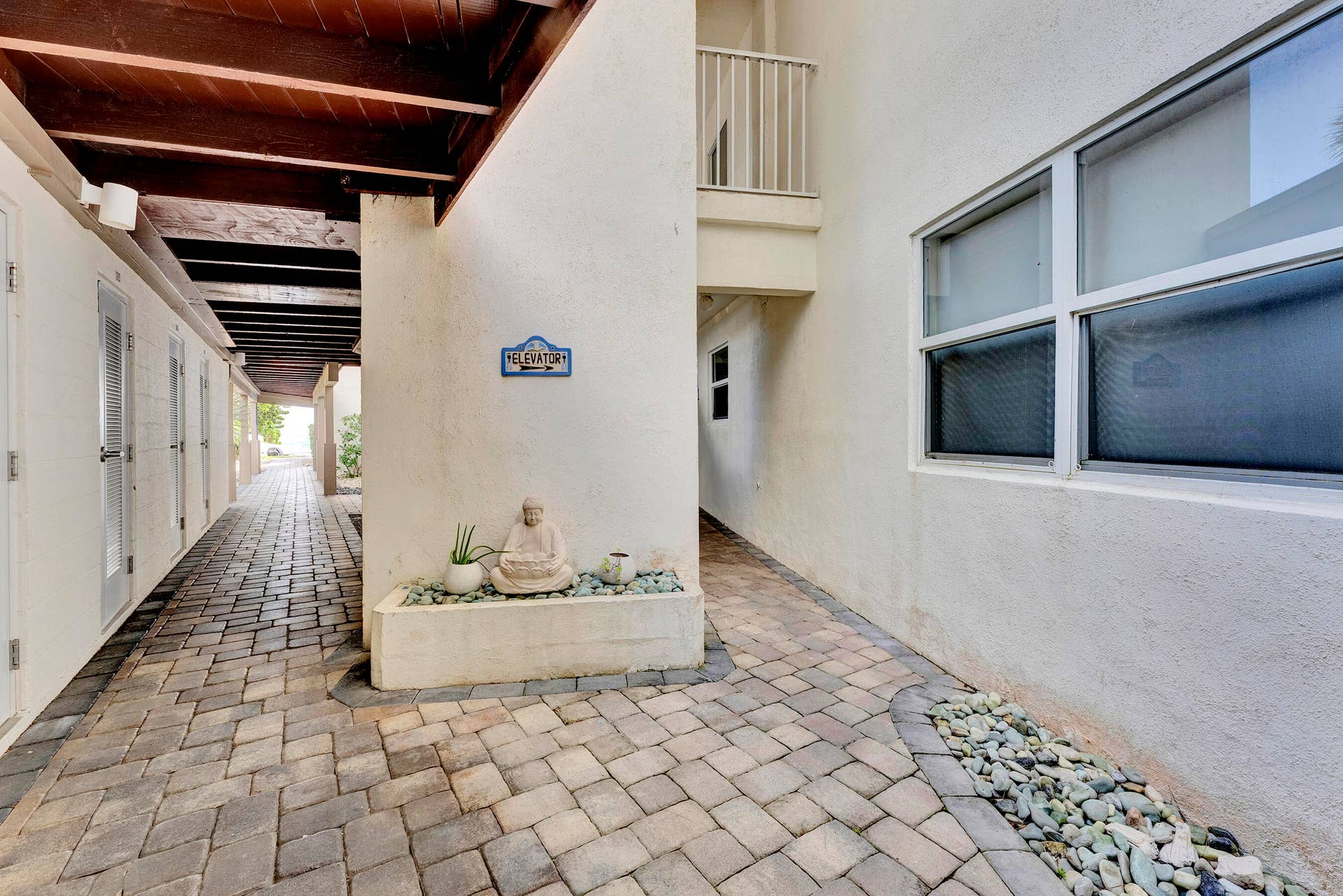 1203 Hillsboro Mile, #P2, Hillsboro Beach, FL 33062 DSC00020