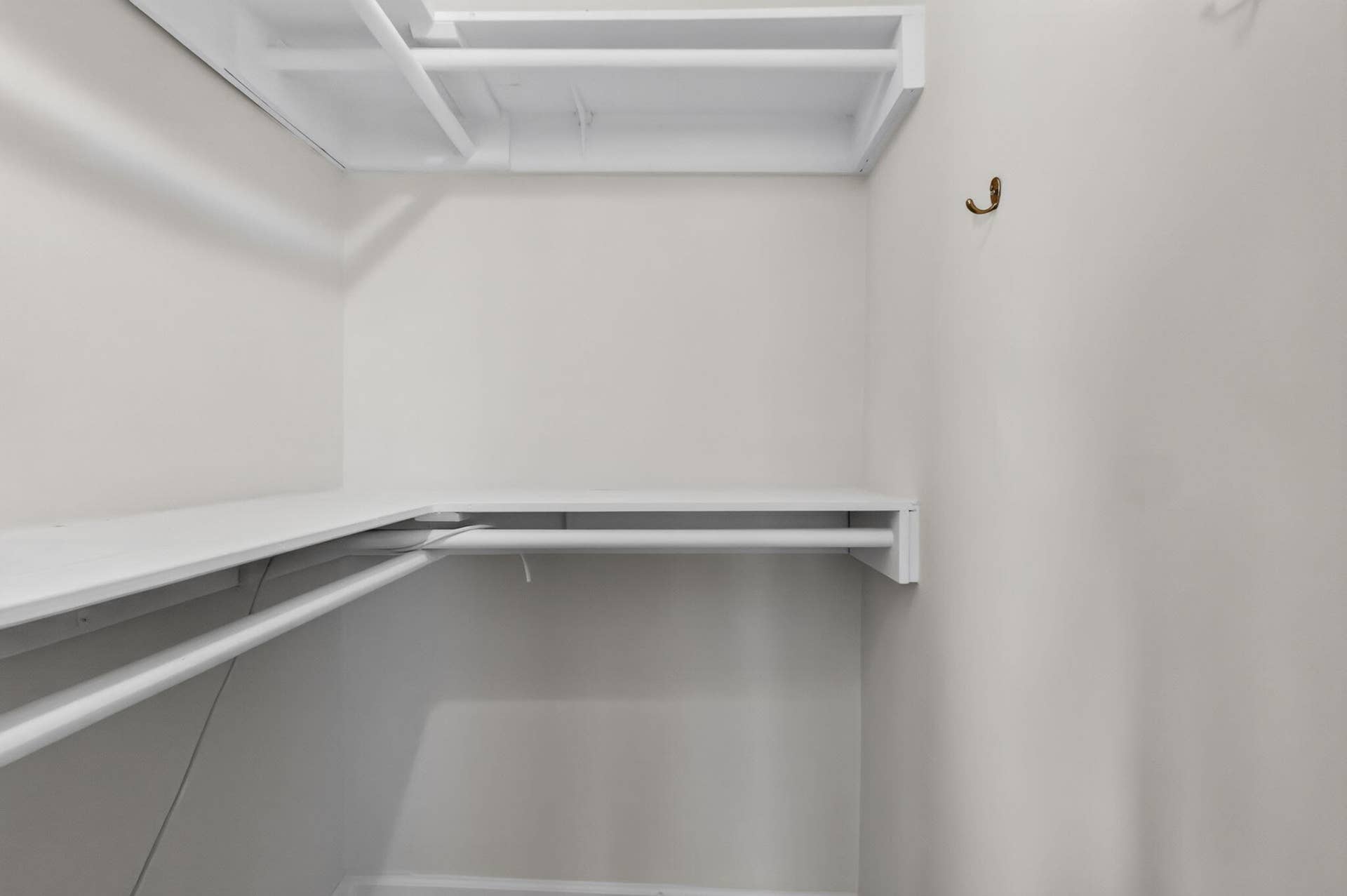 guest bedroom 2 walk-in closet