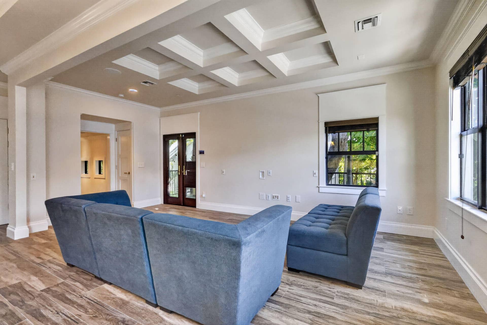 2nd Floor living room