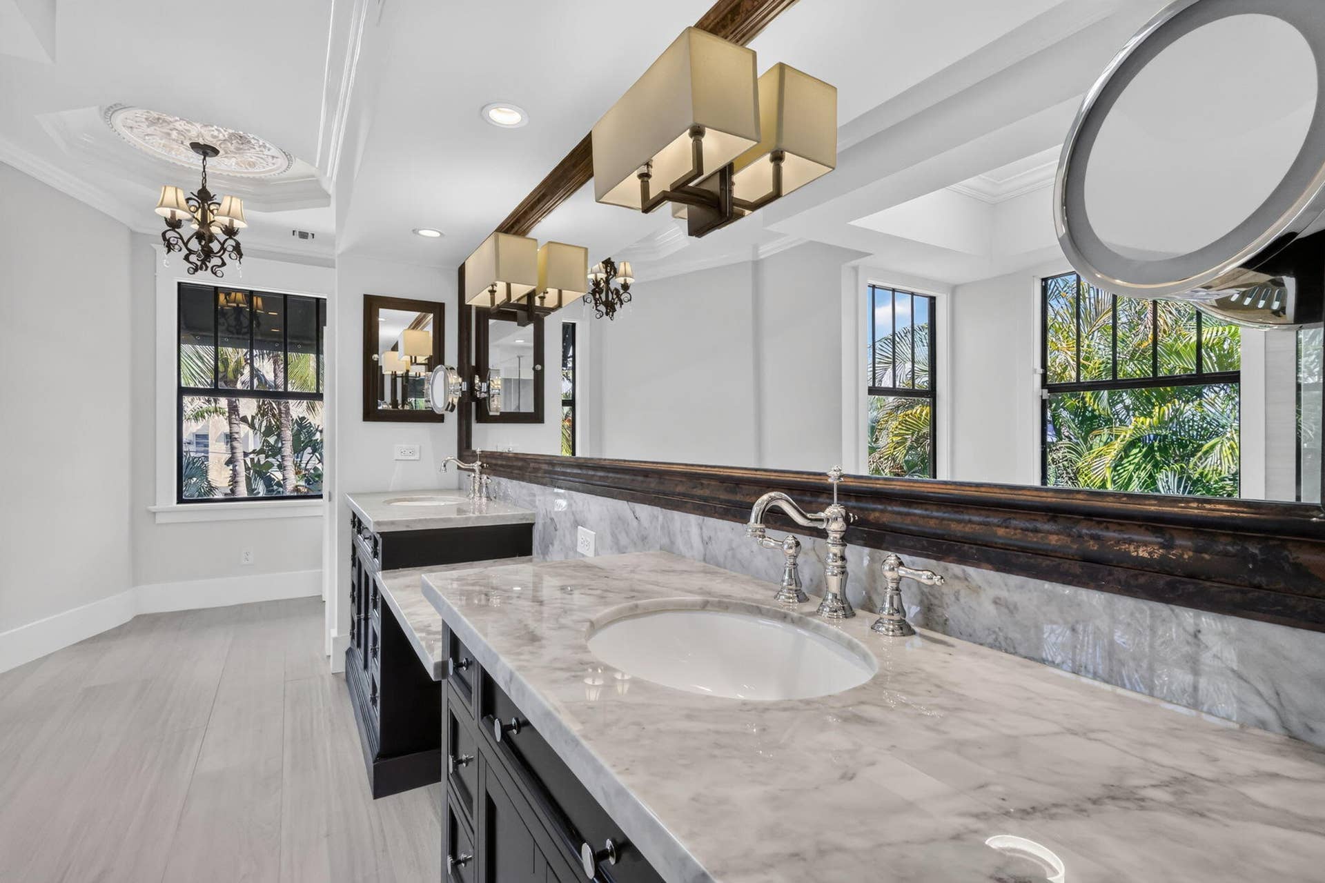 Dual Vanity