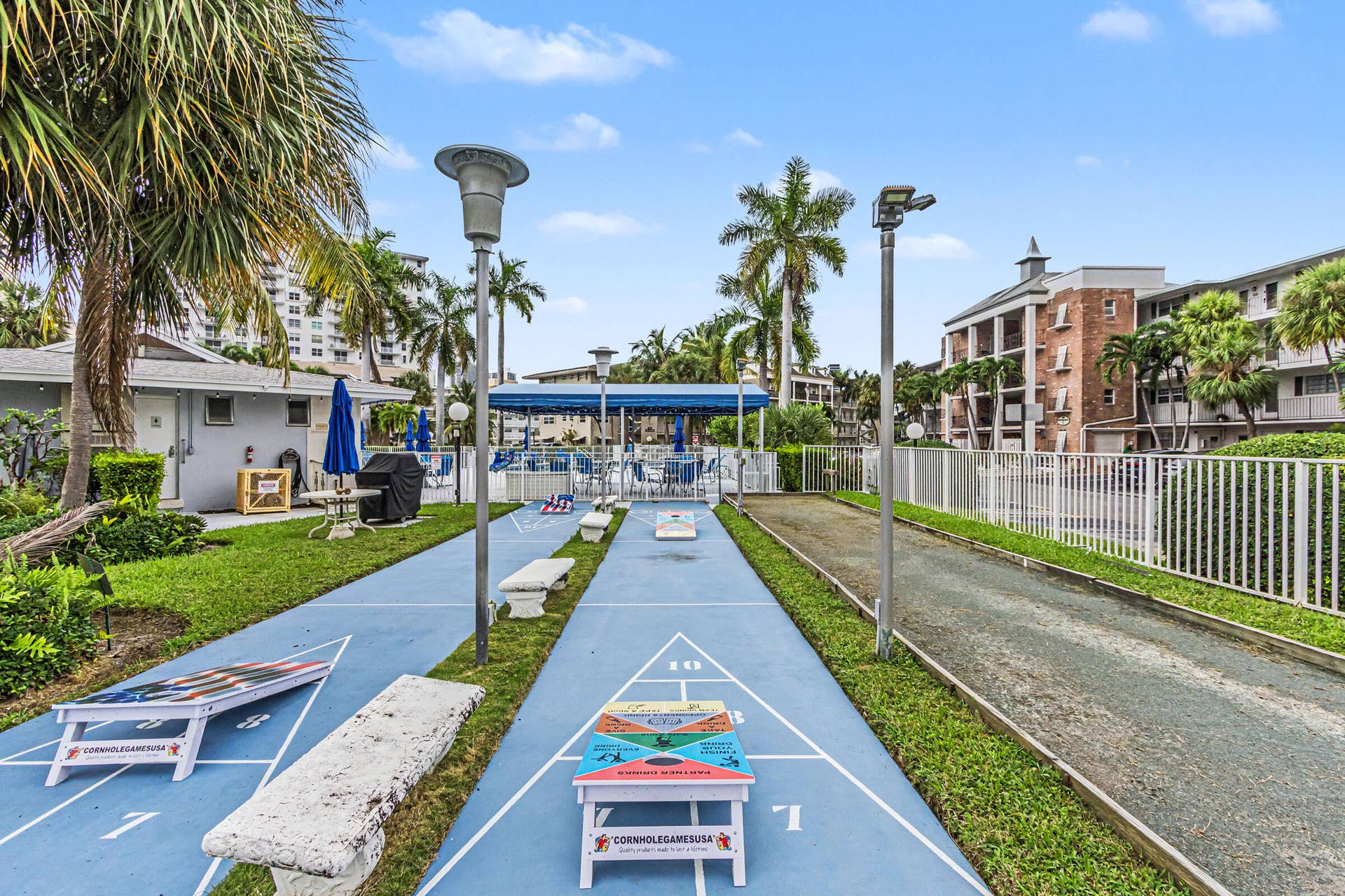 SHUFFLEBOARD AND BOCCE COURTS