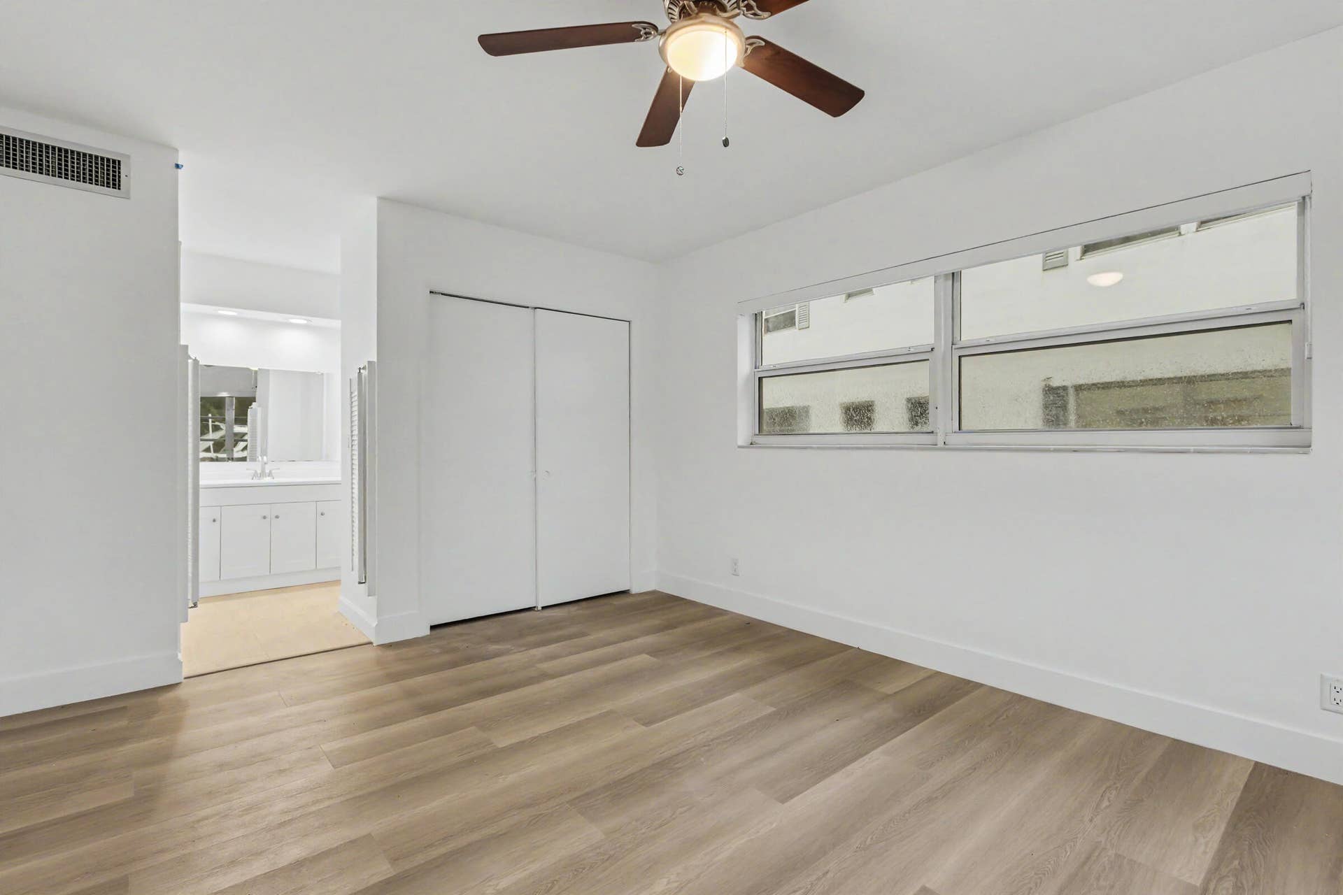 NEWER CEILING FAN