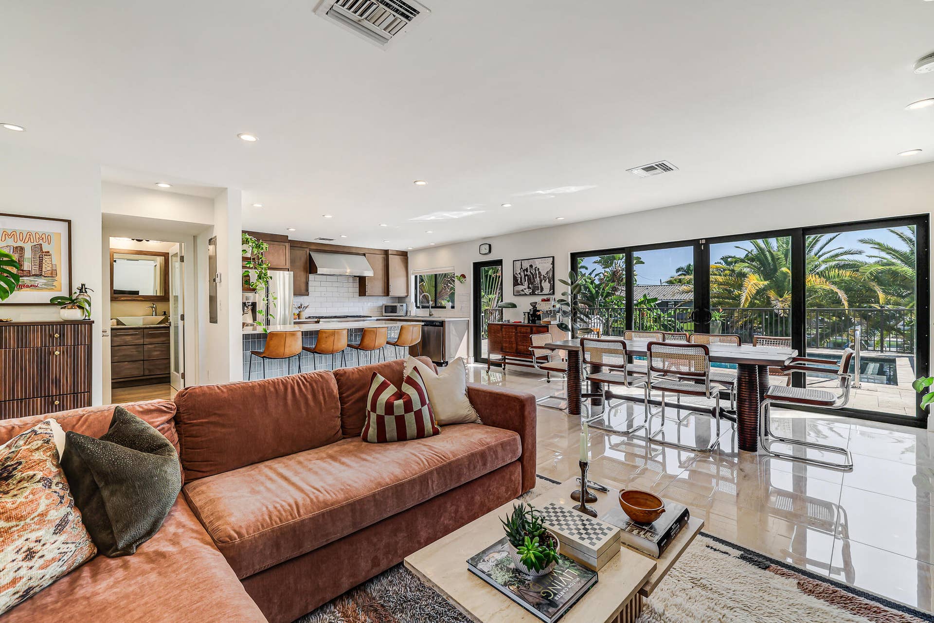 2408 NE 17th Terr-21