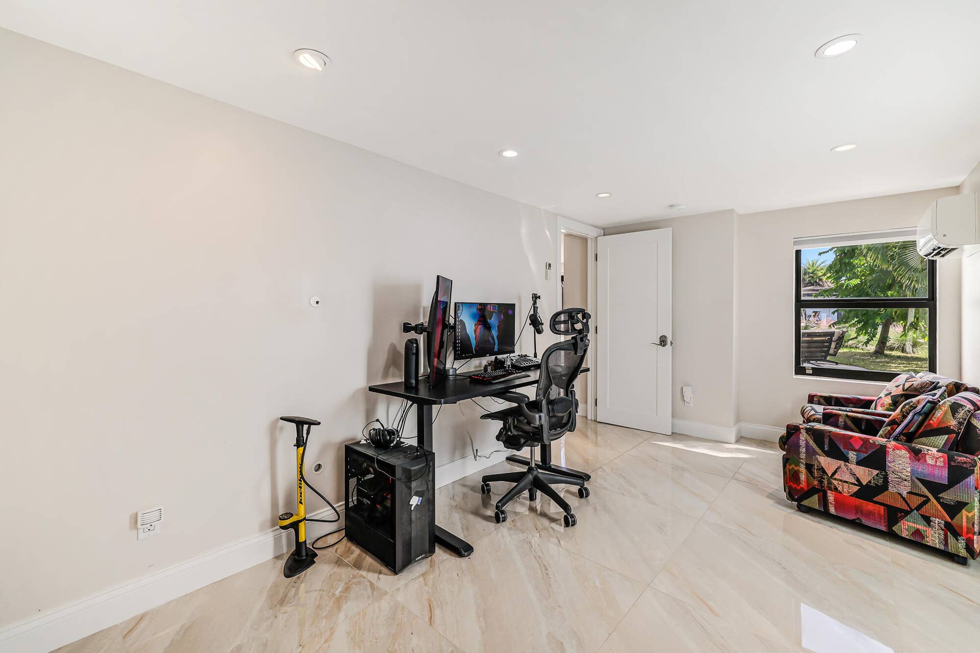 2408 NE 17th Terr-41