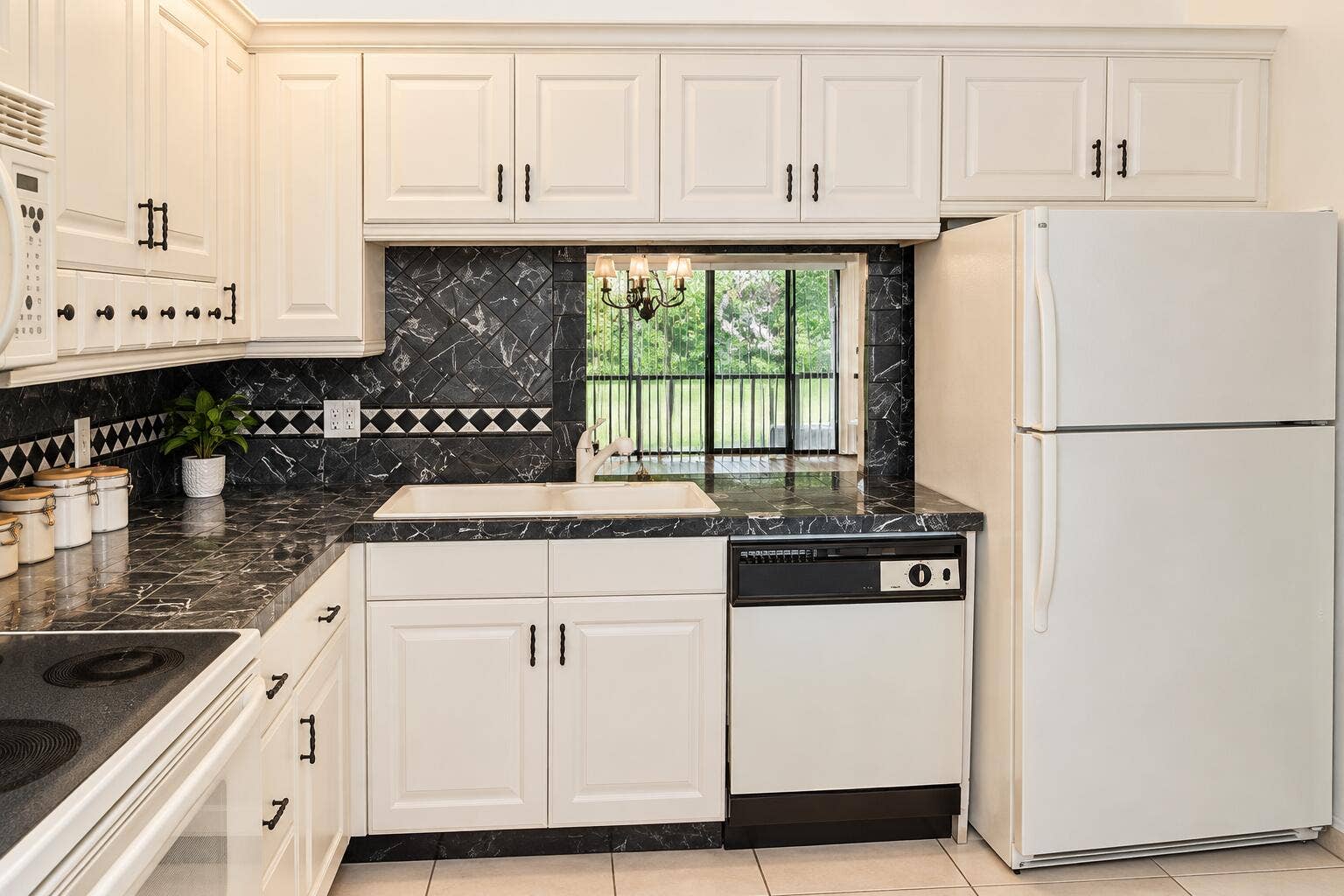 4409 NW 22ND Road, #403, Coconut Creek, Coconut Creek, FL 33066 Kitchen
