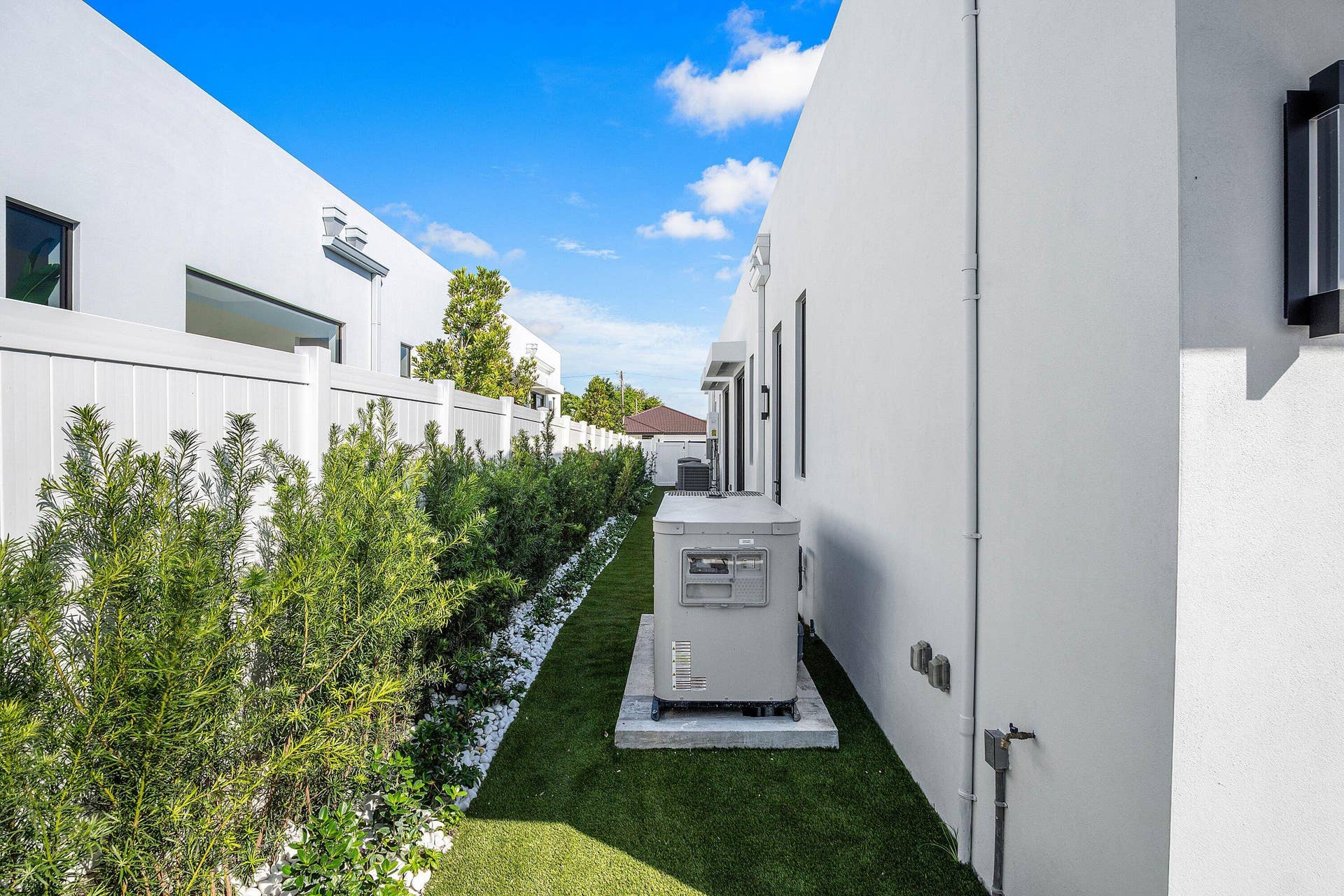 037-696HastingsStreet-BocaRaton-FL-33487