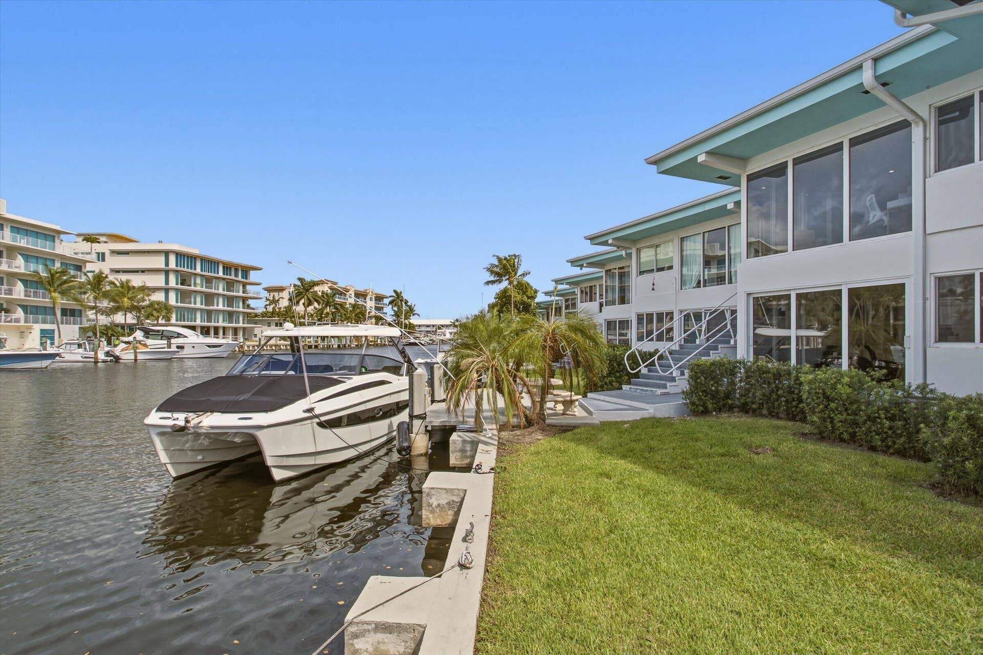 180 Isle Of Venice Drive, #102, Fort Lauderdale, FL 33301 13-photo-d-21