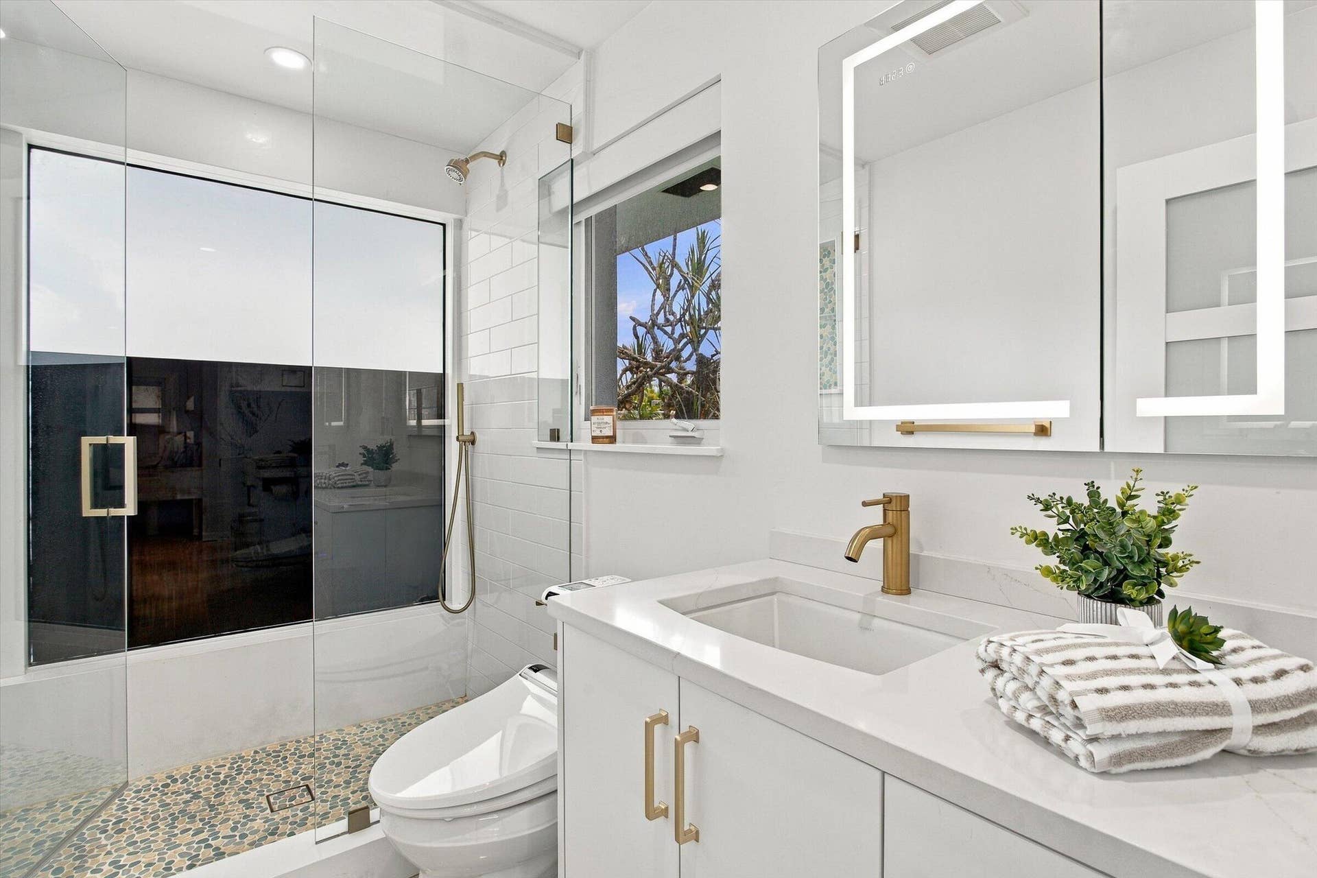 180 Isle Of Venice Drive, #102, Fort Lauderdale, FL 33301 40-photo-d-33