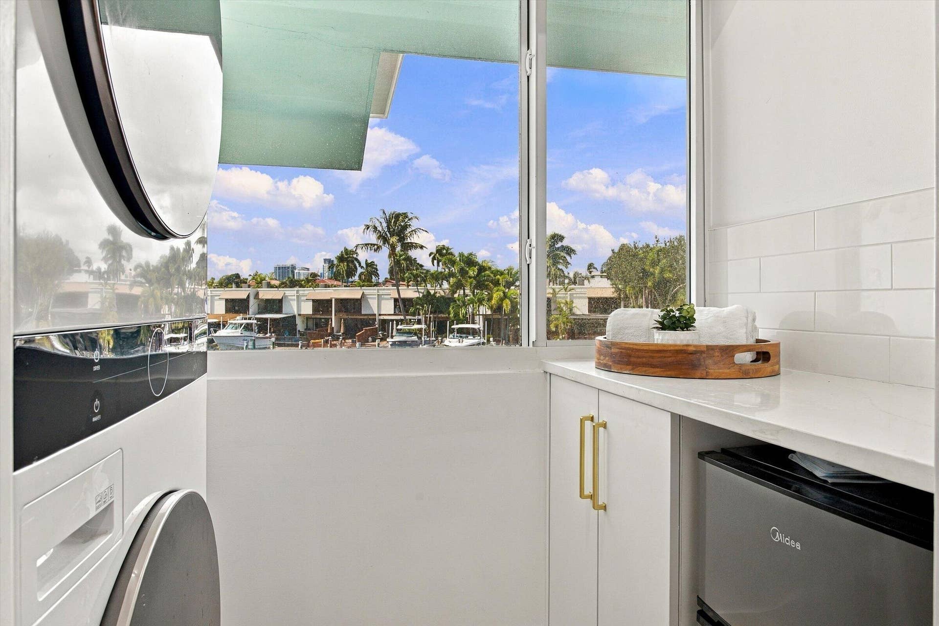 180 Isle Of Venice Drive, #102, Fort Lauderdale, FL 33301 35-photo-d-27