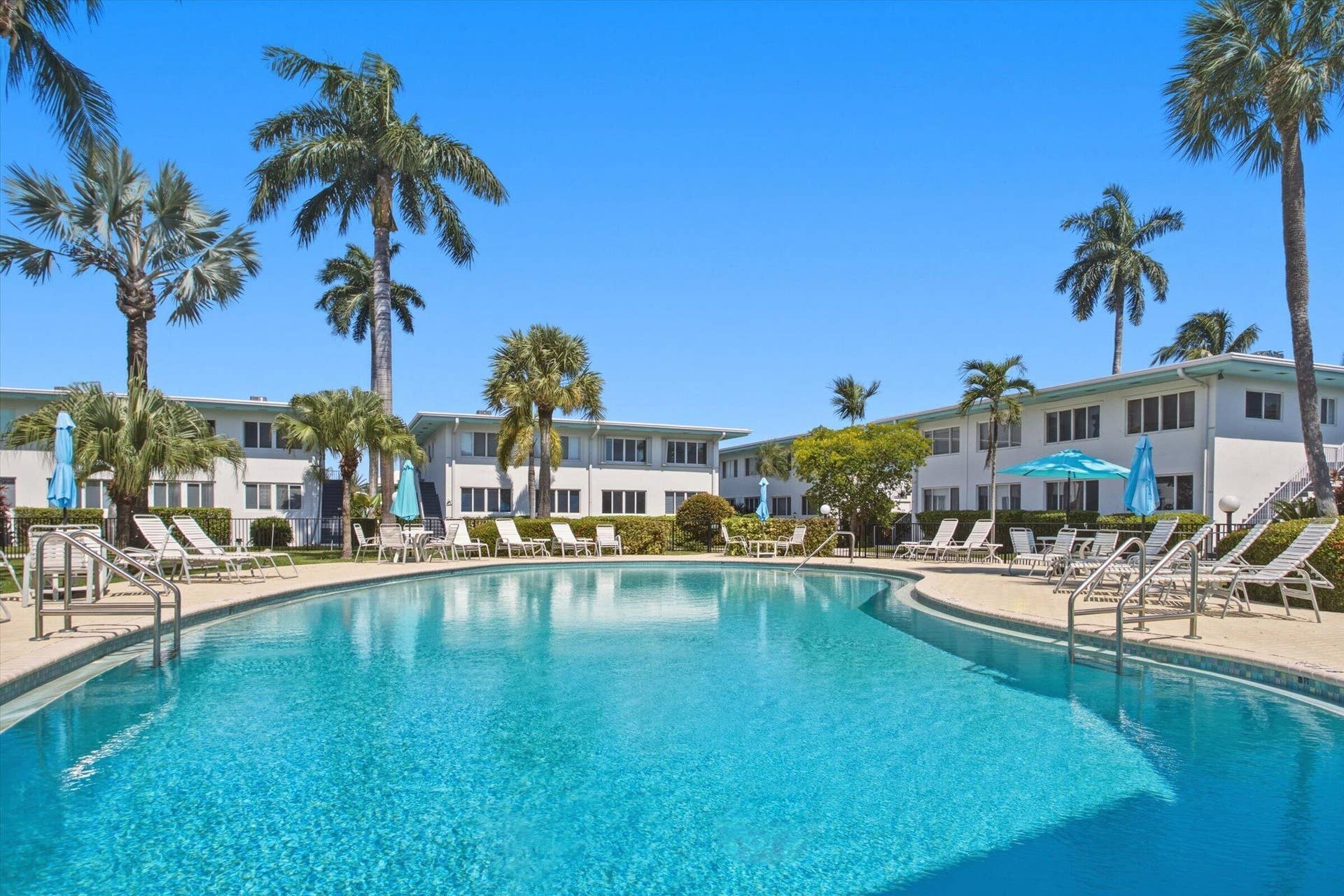 180 Isle Of Venice Drive, #102, Fort Lauderdale, FL 33301 41-photo-d-52