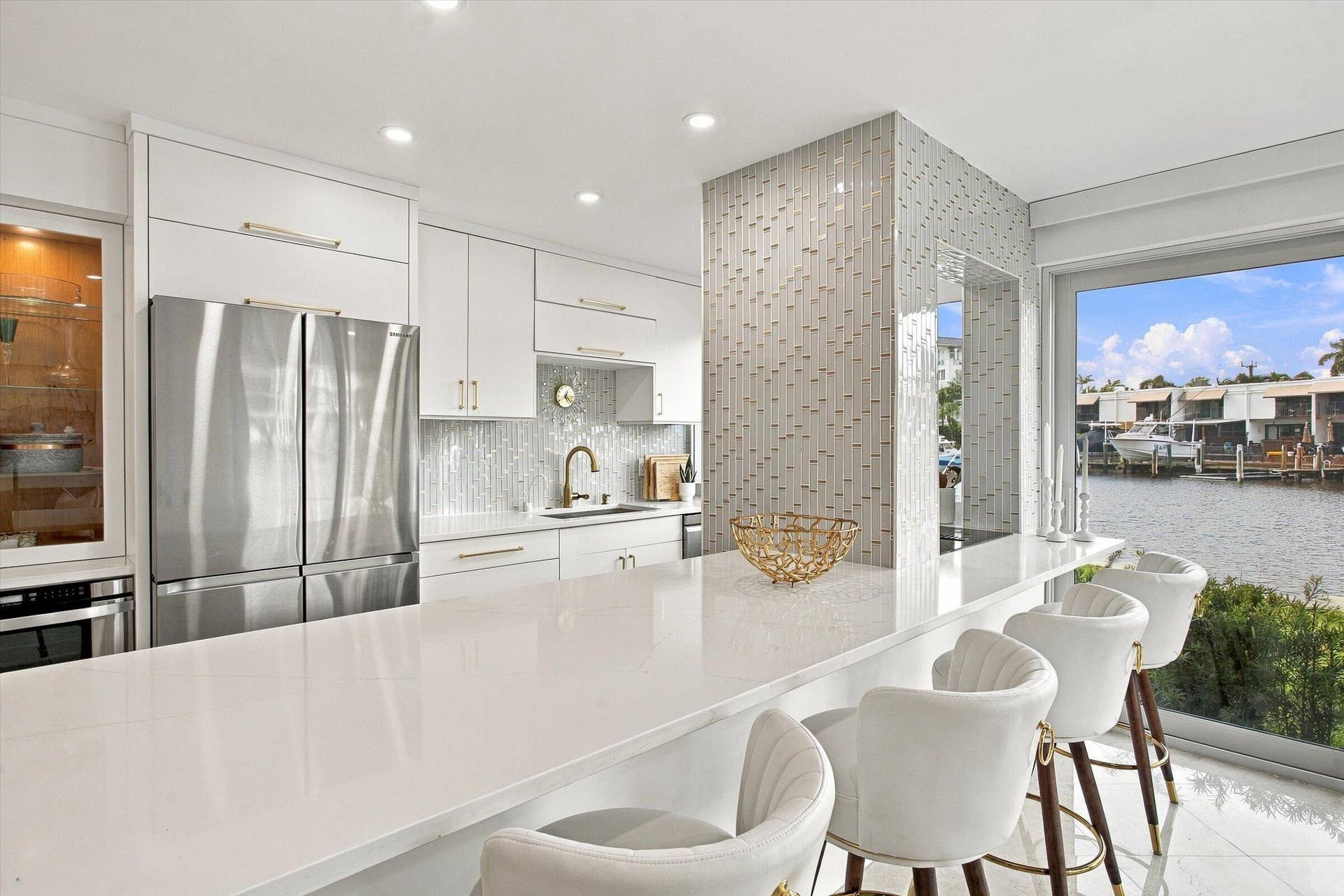 180 Isle Of Venice Drive, #102, Fort Lauderdale, FL 33301 20-photo-d-44