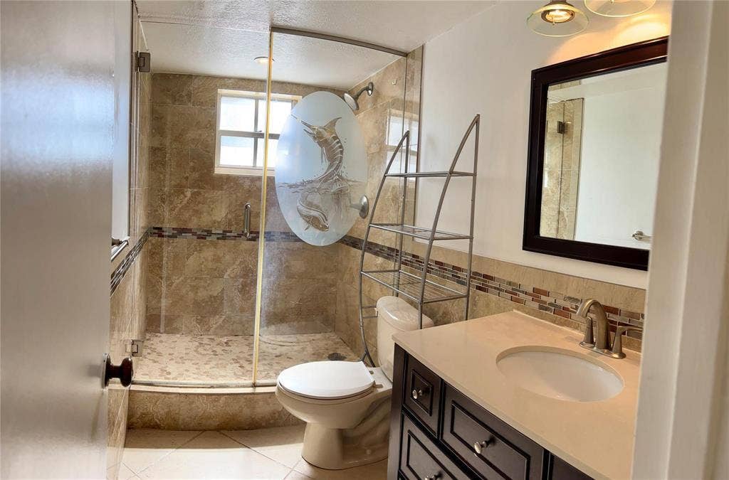 1407 NE 56TH Street, #217, Fort Lauderdale, FL 33334 GetMedia (29)