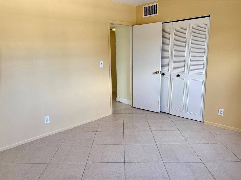 1407 NE 56TH Street, #217, Fort Lauderdale, FL 33334 GetMedia (26)