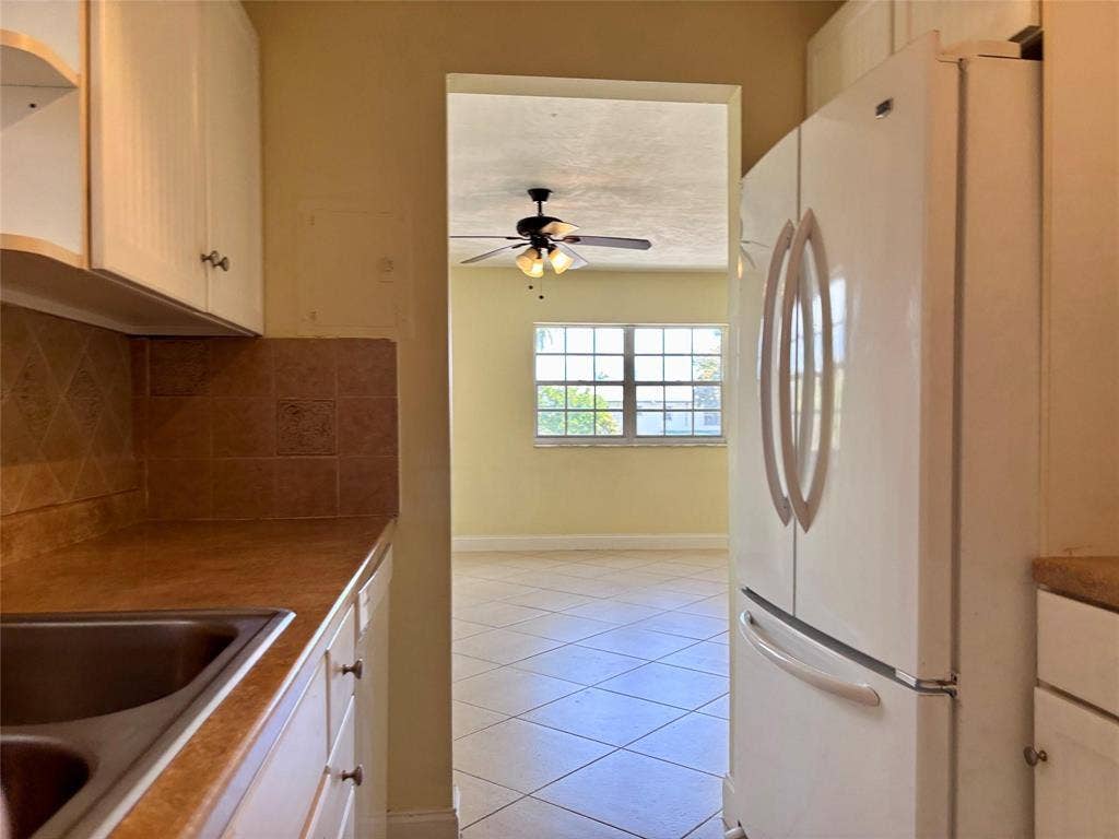 1407 NE 56TH Street, #217, Fort Lauderdale, FL 33334 GetMedia (11)