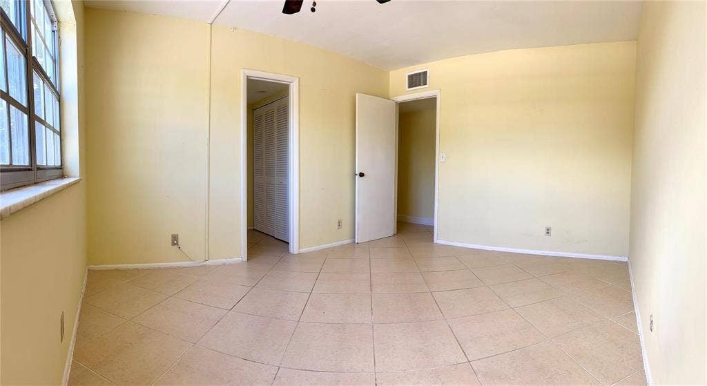 1407 NE 56TH Street, #217, Fort Lauderdale, FL 33334 GetMedia (18)