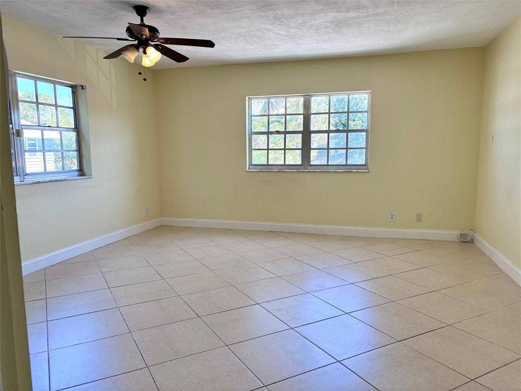1407 NE 56TH Street, #217, Fort Lauderdale, FL 33334 GetMedia (7)