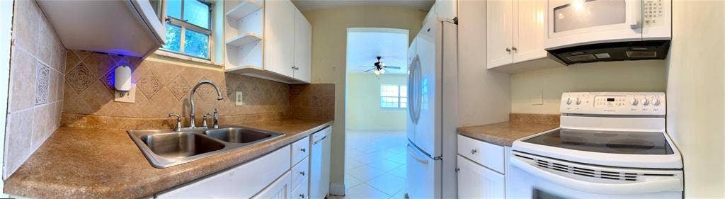 1407 NE 56TH Street, #217, Fort Lauderdale, FL 33334 GetMedia (12)