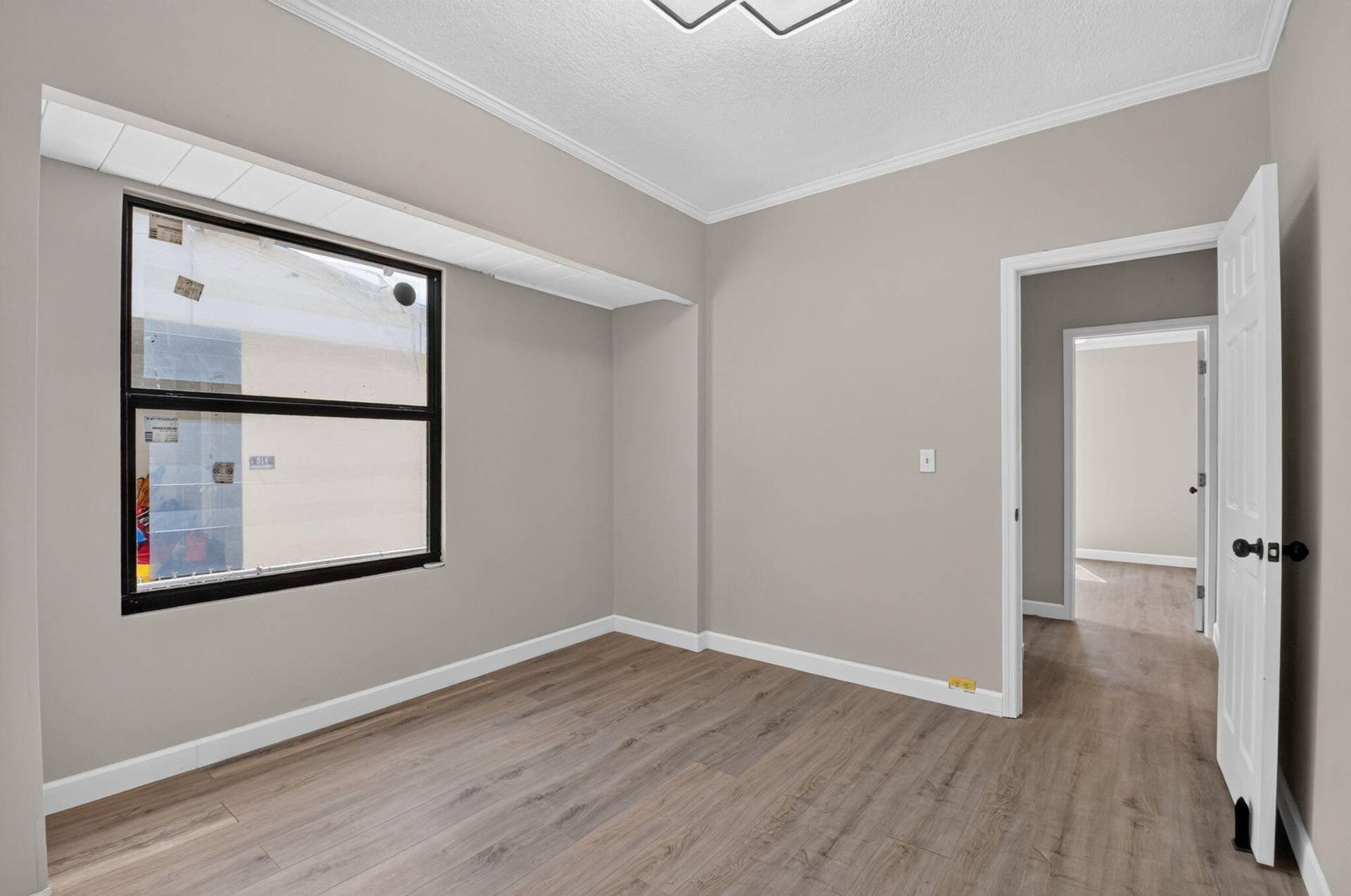 516 48TH Street, West Palm Beach, FL 33407 24-web-or-mls-DSC_9677