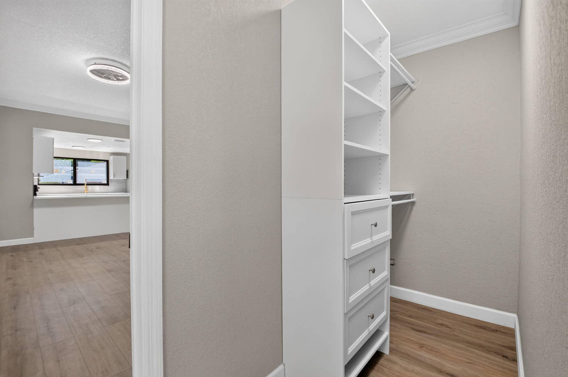 516 48TH Street, West Palm Beach, FL 33407 31-web-or-mls-DSC_9707