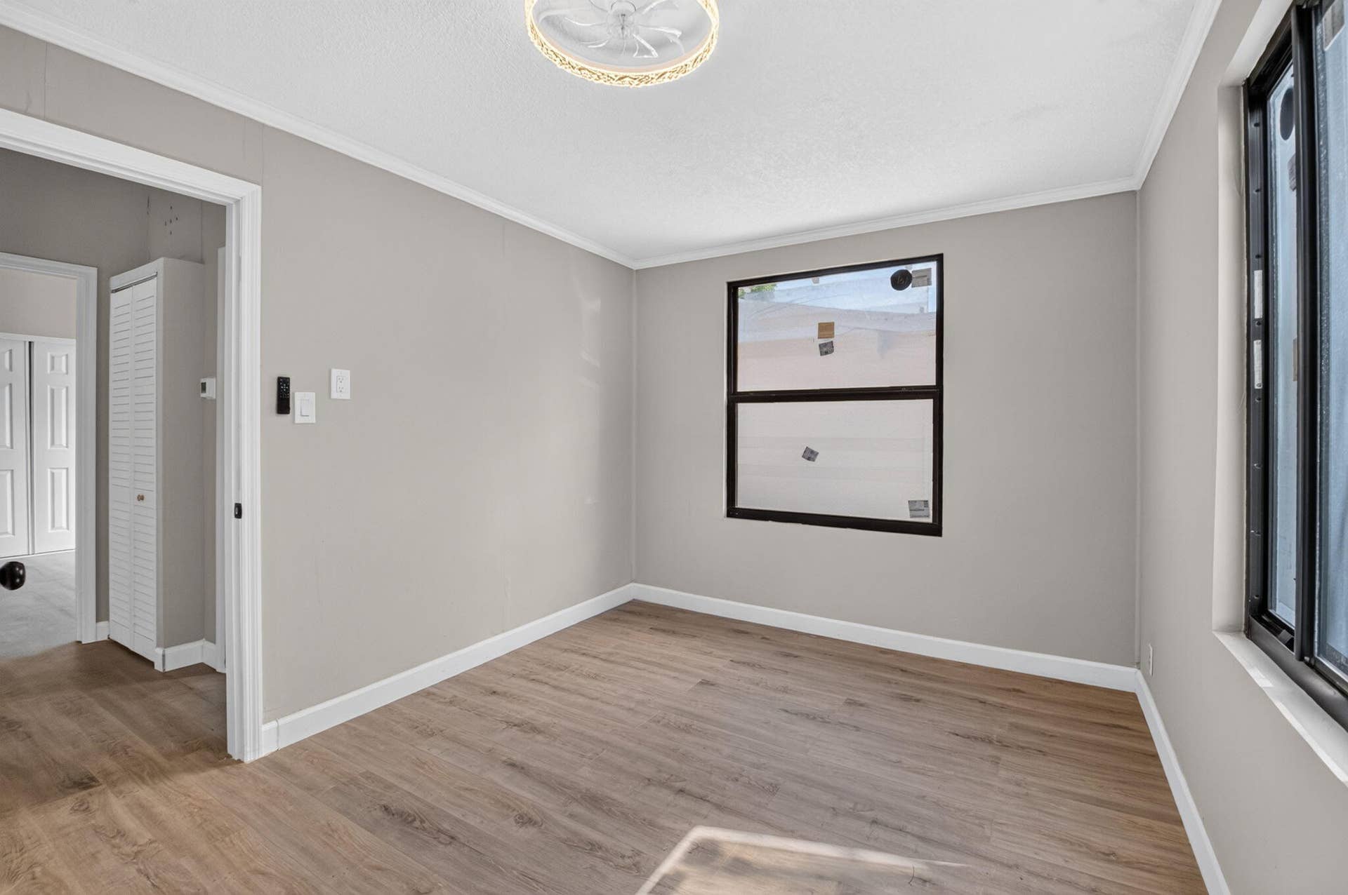 516 48TH Street, West Palm Beach, FL 33407 20-web-or-mls-DSC_9647